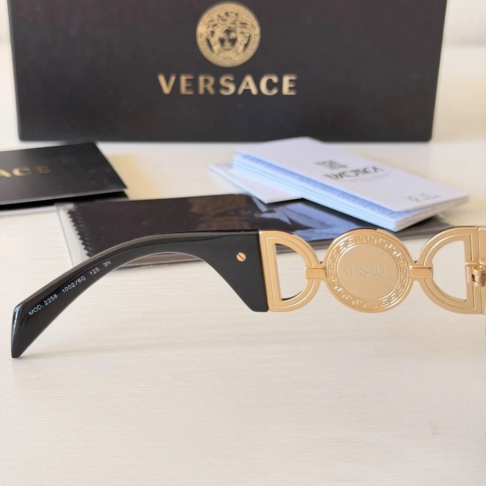 New, Versace Light Grey Mask Sunglasses VE2258 1002/6G, Authentic